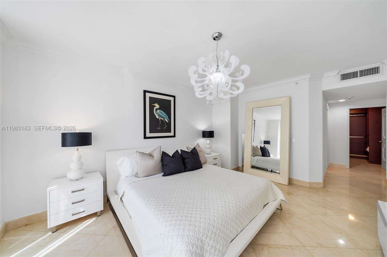 Green Diamond at 4775 Collins Ave, Miami Beach, FL 33140 - For Rent photo 15