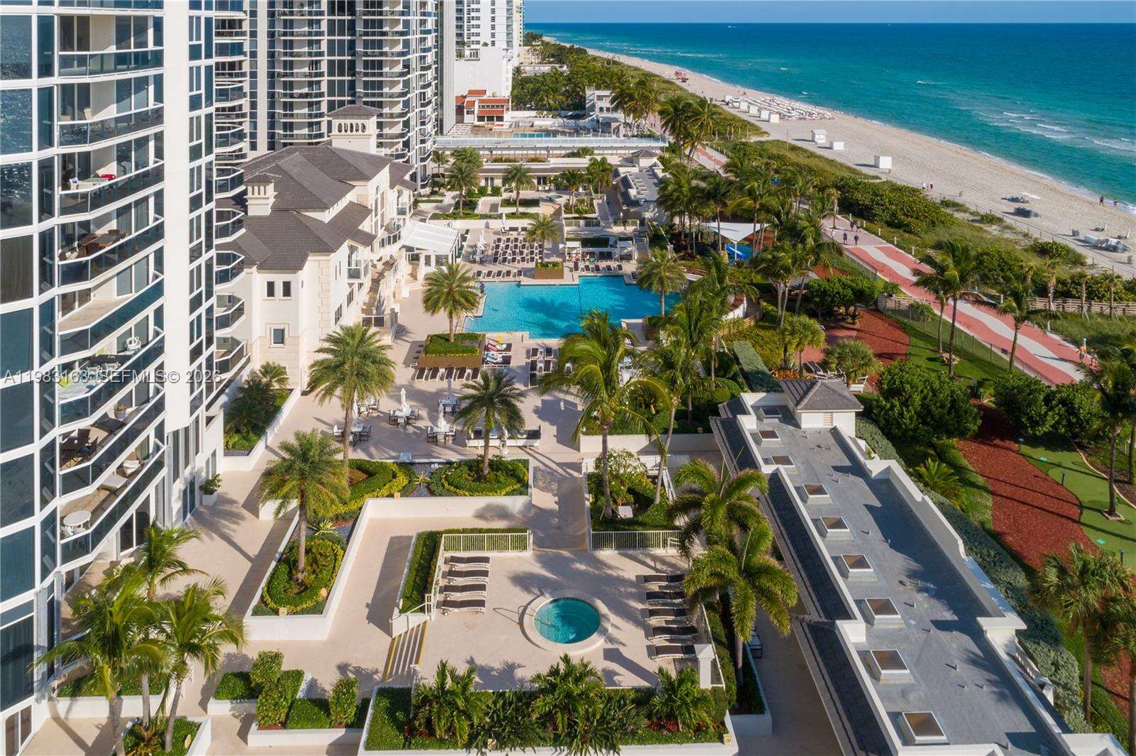 Green Diamond at 4775 Collins Ave, Miami Beach, FL 33140 - For Rent photo 29