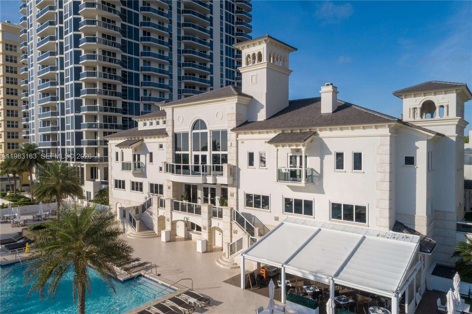 Green Diamond at 4775 Collins Ave, Miami Beach, FL 33140 - For Rent photo 30