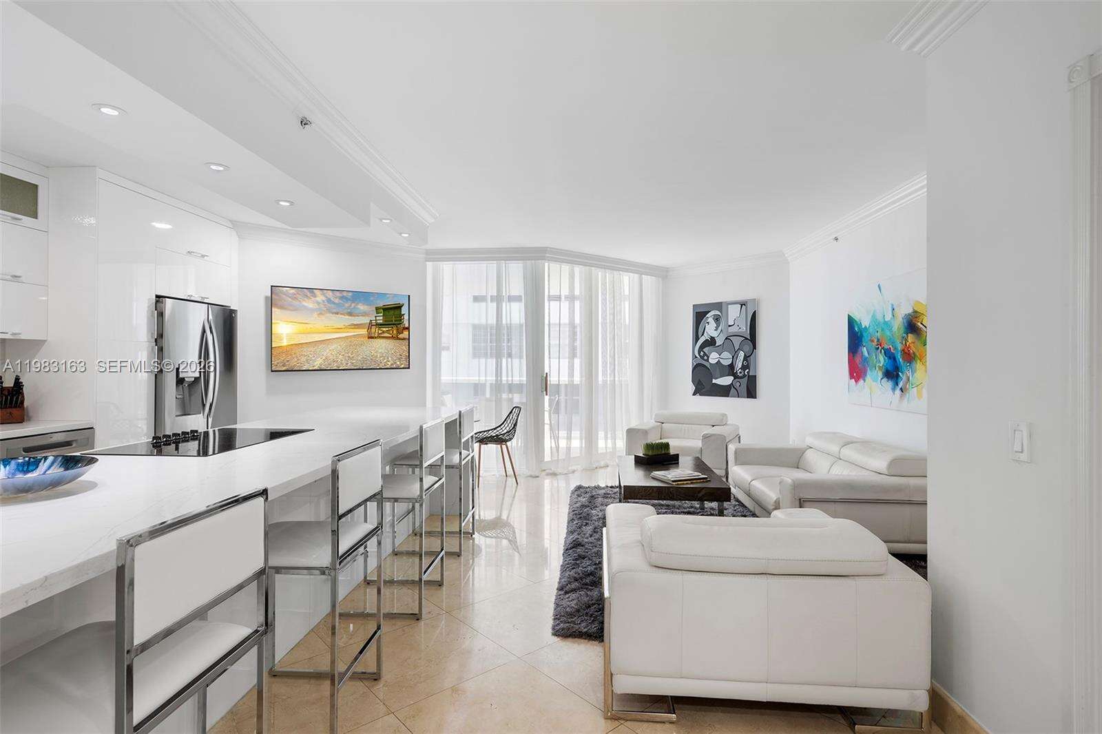 Green Diamond at 4775 Collins Ave, Miami Beach, FL 33140 - For Rent photo 4