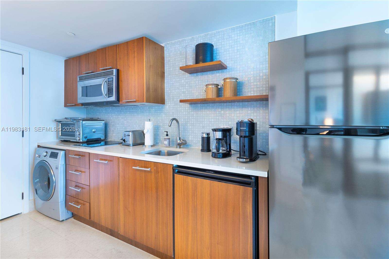 Central Carillon at 6801 Collins Ave 610 Door, Miami Beach, FL 33141 - For Rent photo 7