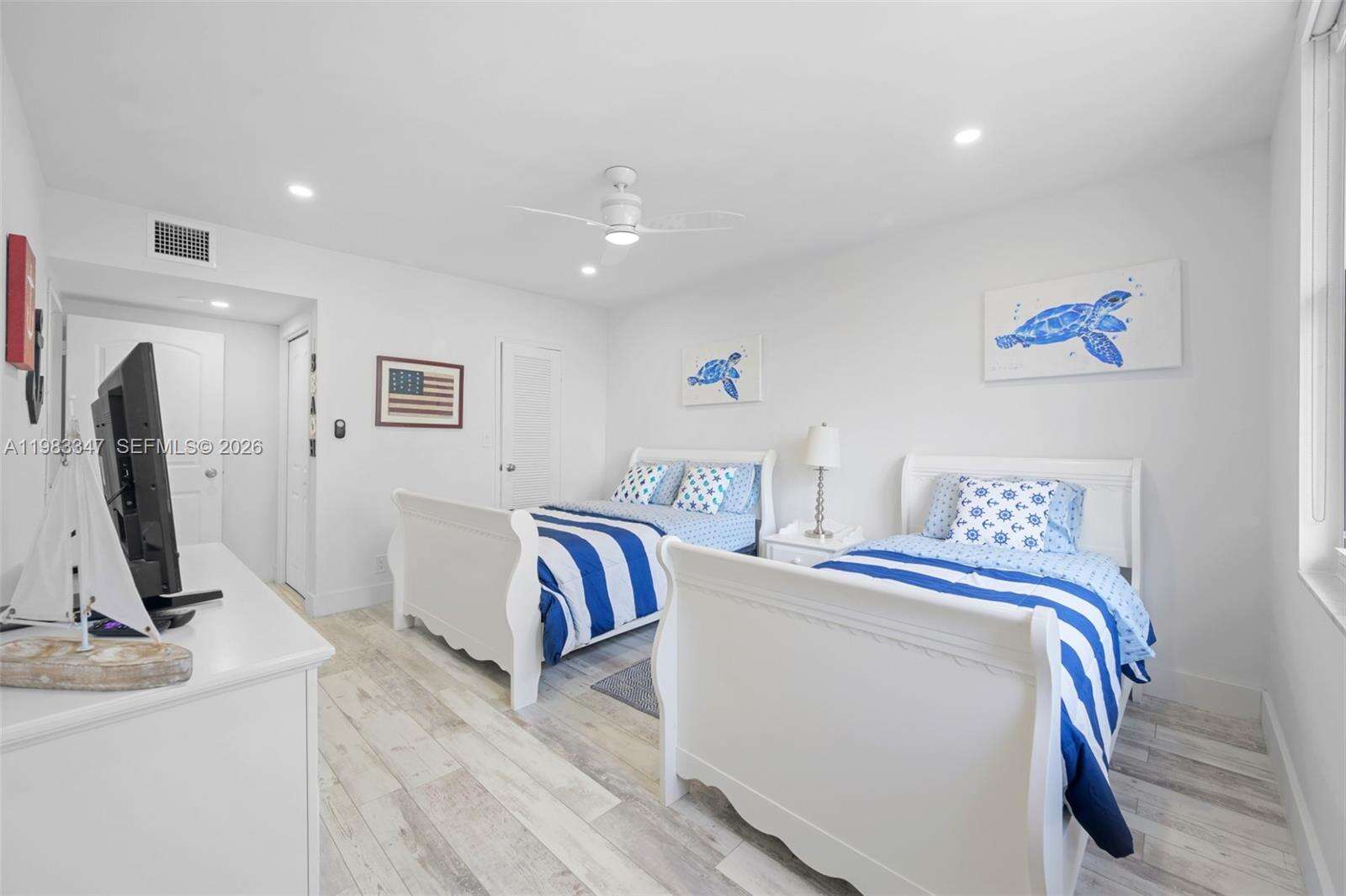 Sea Air Towers at 3725 Ocean Dr, Hollywood, FL 33019 - For Rent photo 11