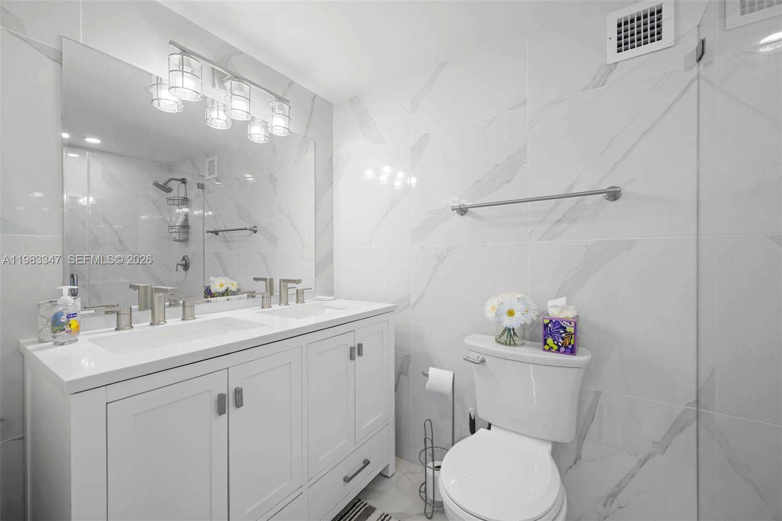 Sea Air Towers at 3725 Ocean Dr, Hollywood, FL 33019 - For Rent photo 16