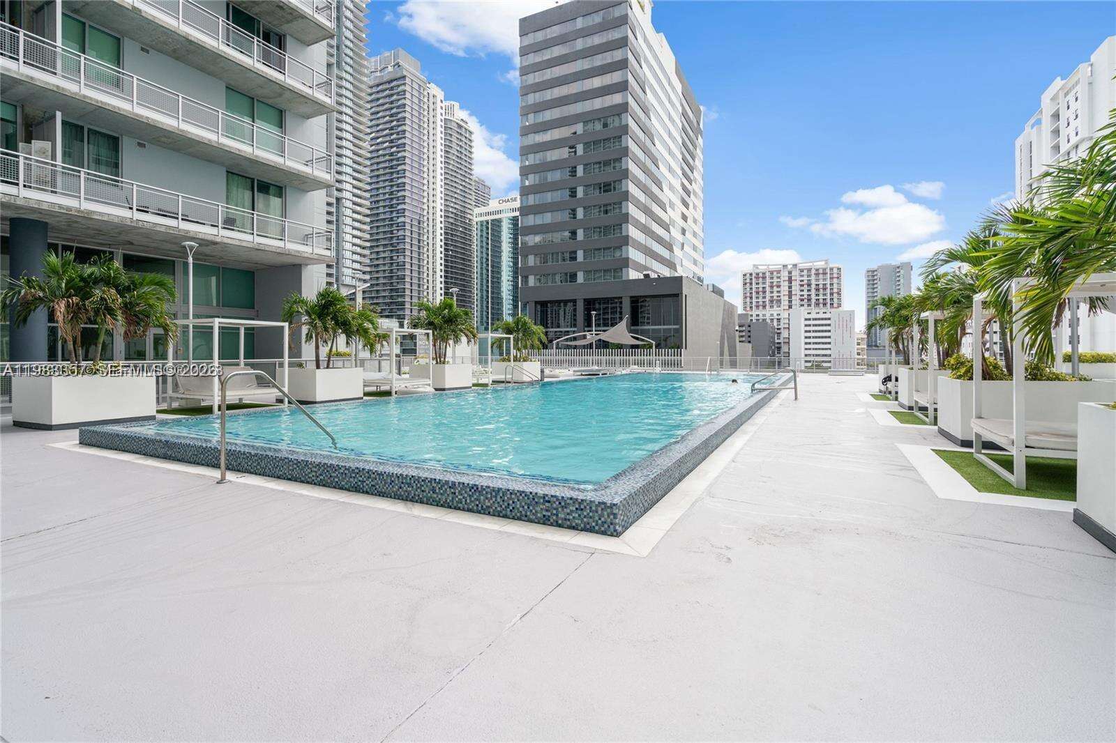Neo Vertika at 690 1 Ct, Miami, FL 33130 - For Rent photo 17