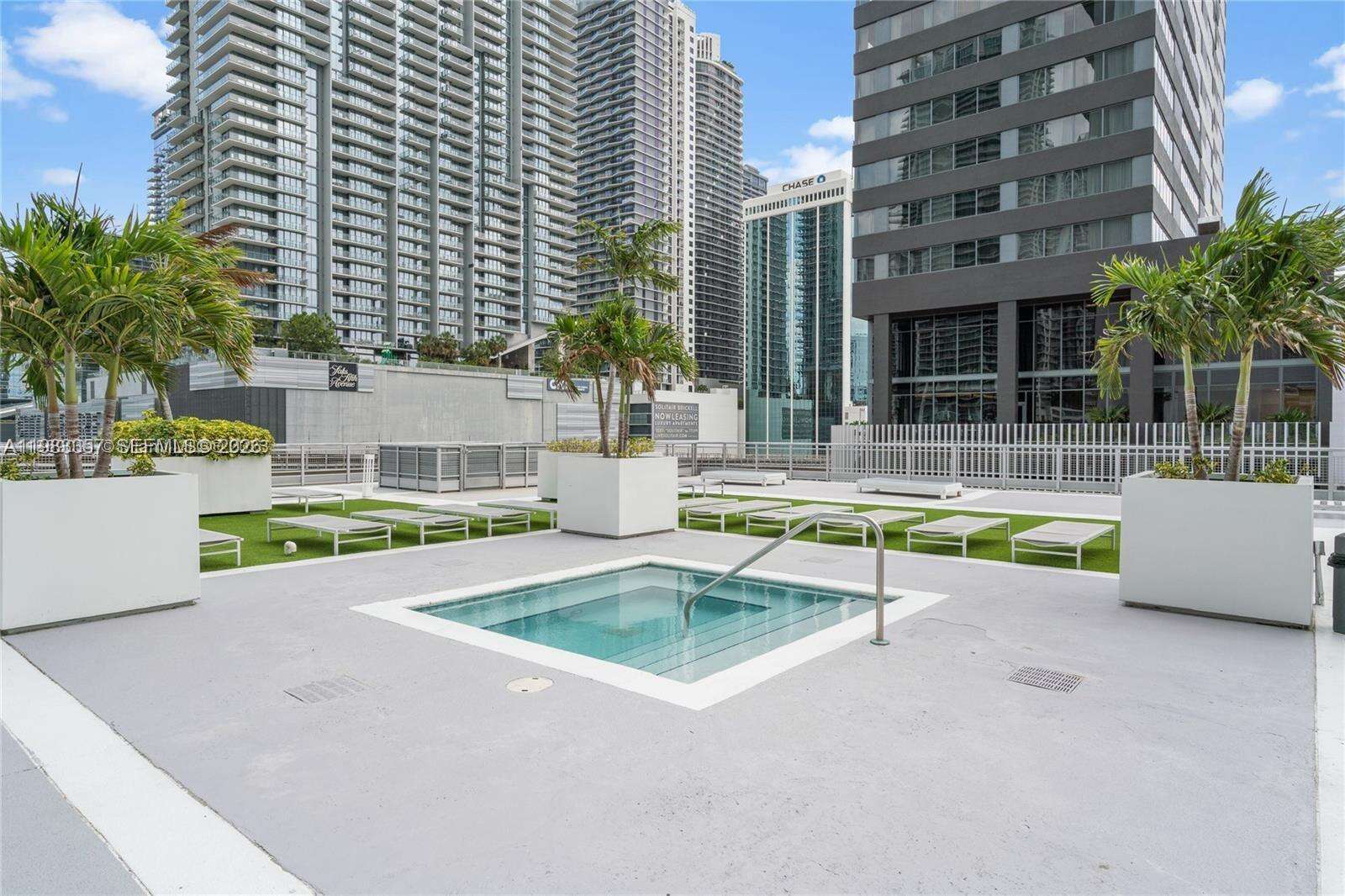 Neo Vertika at 690 1 Ct, Miami, FL 33130 - For Rent photo 18
