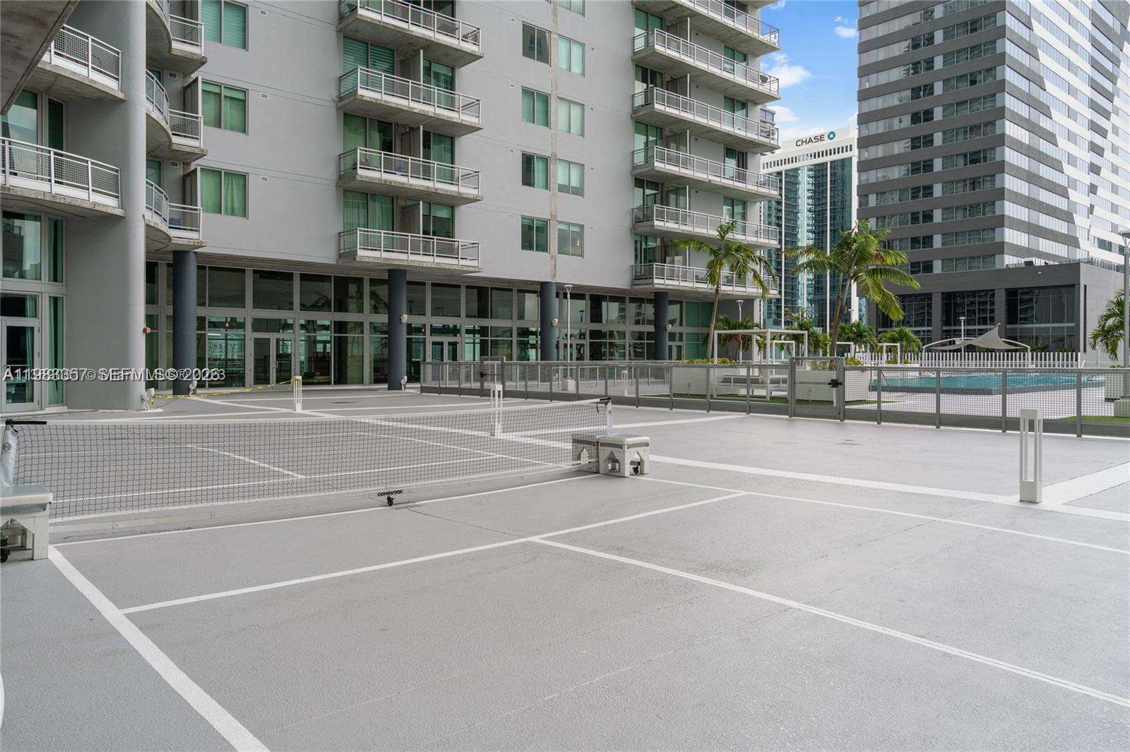 Neo Vertika at 690 1 Ct, Miami, FL 33130 - For Rent photo 19