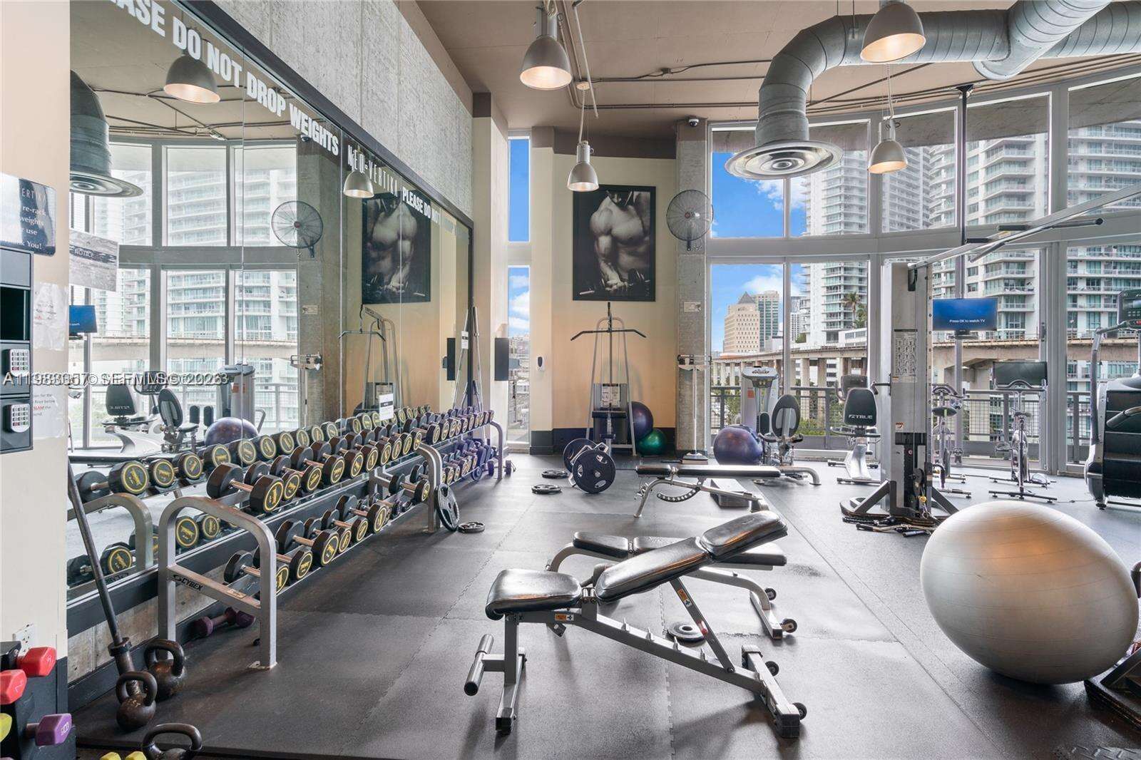 Neo Vertika at 690 1 Ct, Miami, FL 33130 - For Rent photo 20