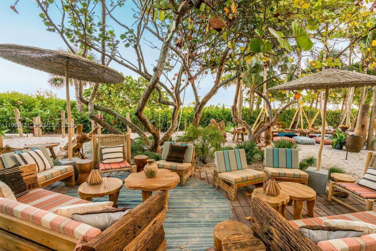 Roney Palace at 2301 Collins Ave, Miami Beach, FL 33139 - For Rent photo 38