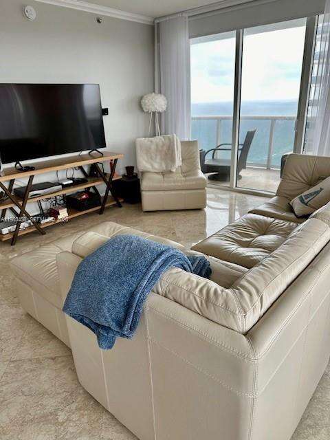 The Beach Club Two at 1830 Ocean Dr, Hallandale Beach, FL 33009 - For Rent photo 2