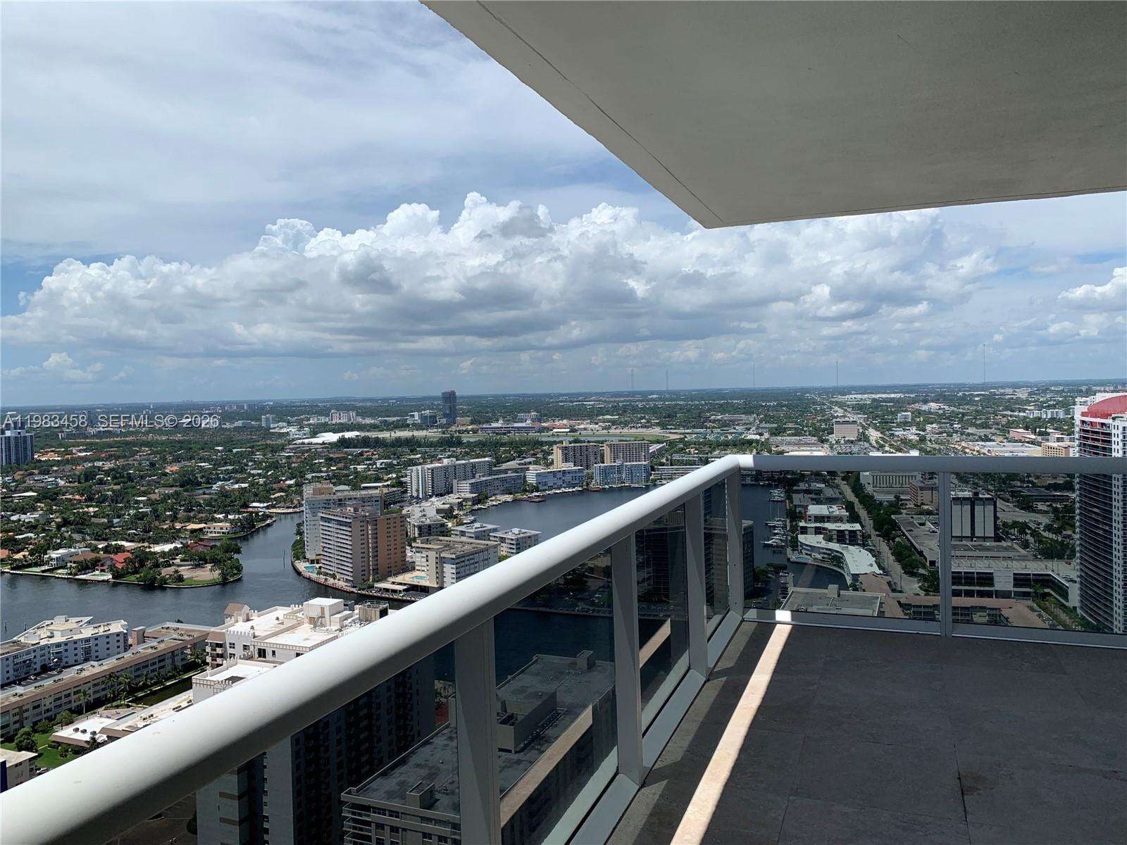 The Beach Club Two at 1830 Ocean Dr, Hallandale Beach, FL 33009 - For Rent photo 24