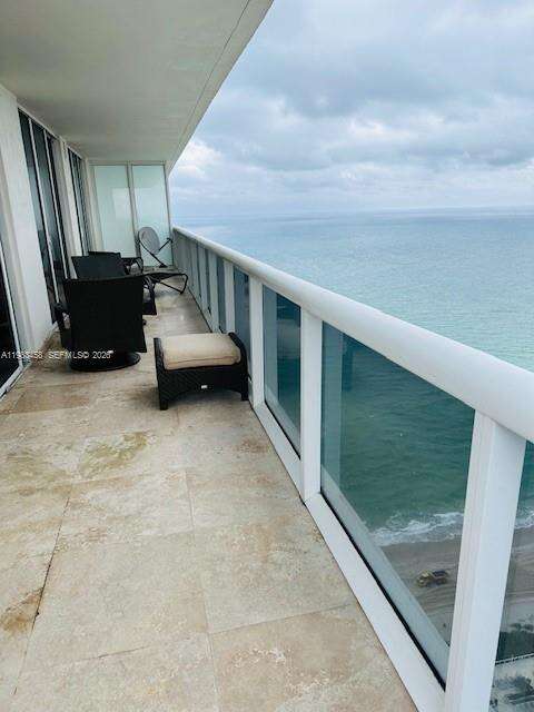 The Beach Club Two at 1830 Ocean Dr, Hallandale Beach, FL 33009 - For Rent photo 36