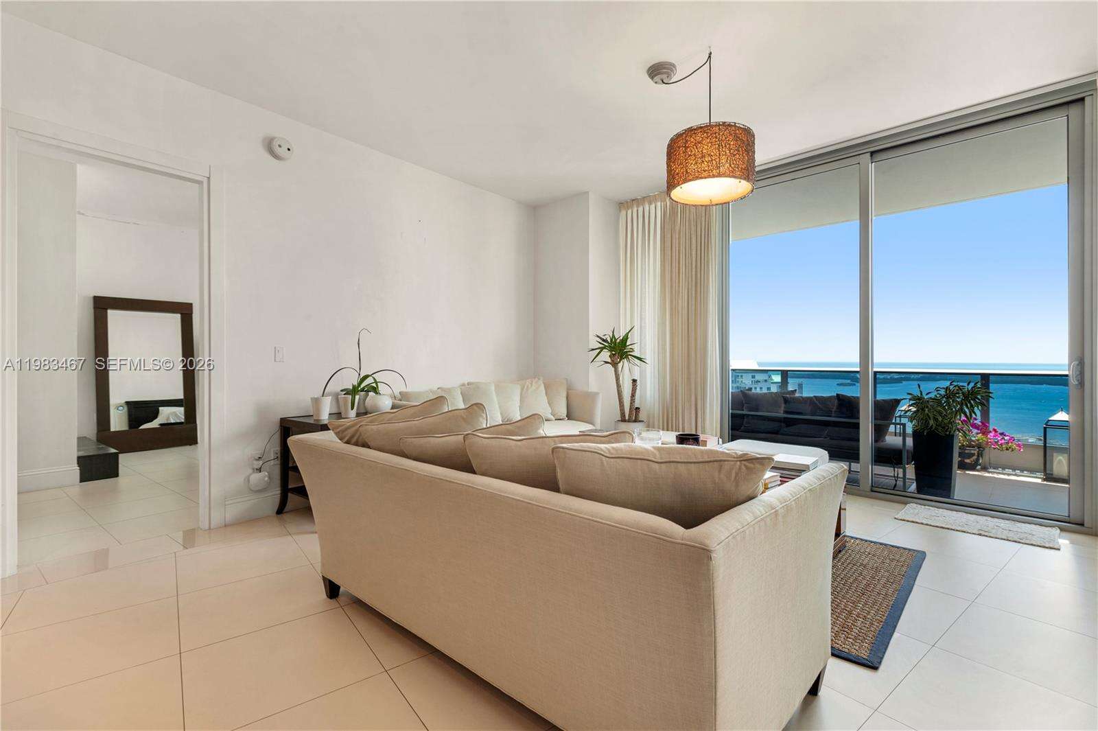 Epic Residences at 200 Biscayne Blvd Way, Miami, FL 33131 - For Rent photo 2