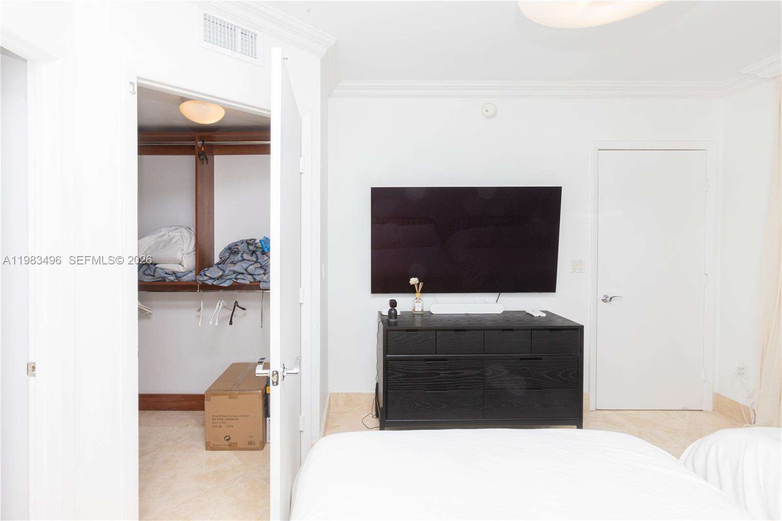 The Beach Club Two at 1830 Ocean Dr, Hallandale Beach, FL 33009 - For Rent photo 17