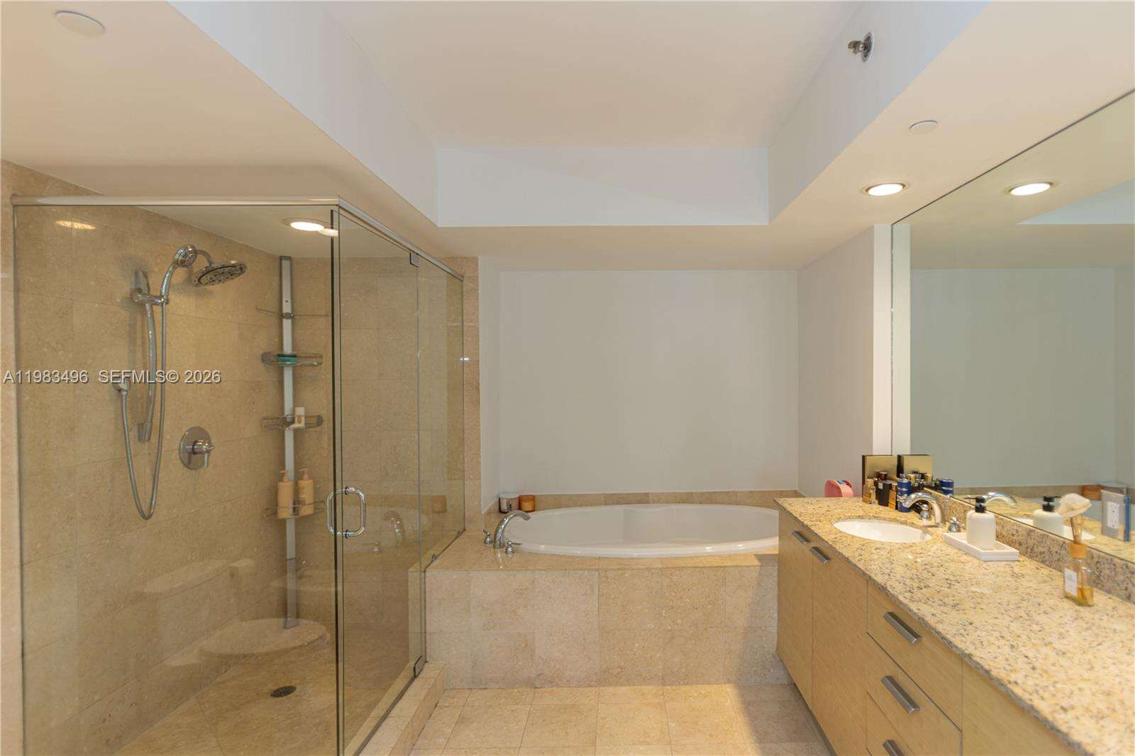 The Beach Club Two at 1830 Ocean Dr, Hallandale Beach, FL 33009 - For Rent photo 28