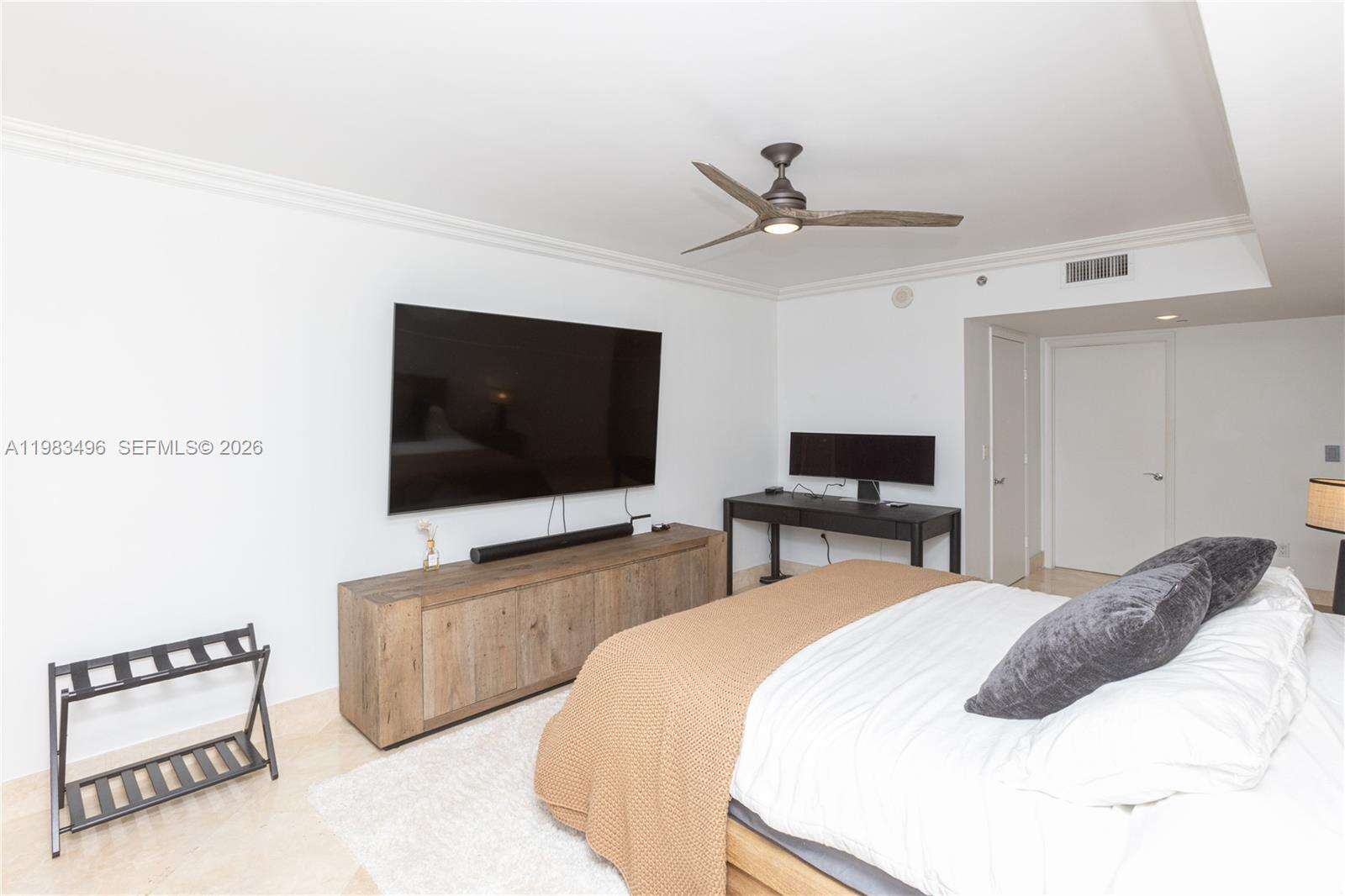 The Beach Club Two at 1830 Ocean Dr, Hallandale Beach, FL 33009 - For Rent photo 30