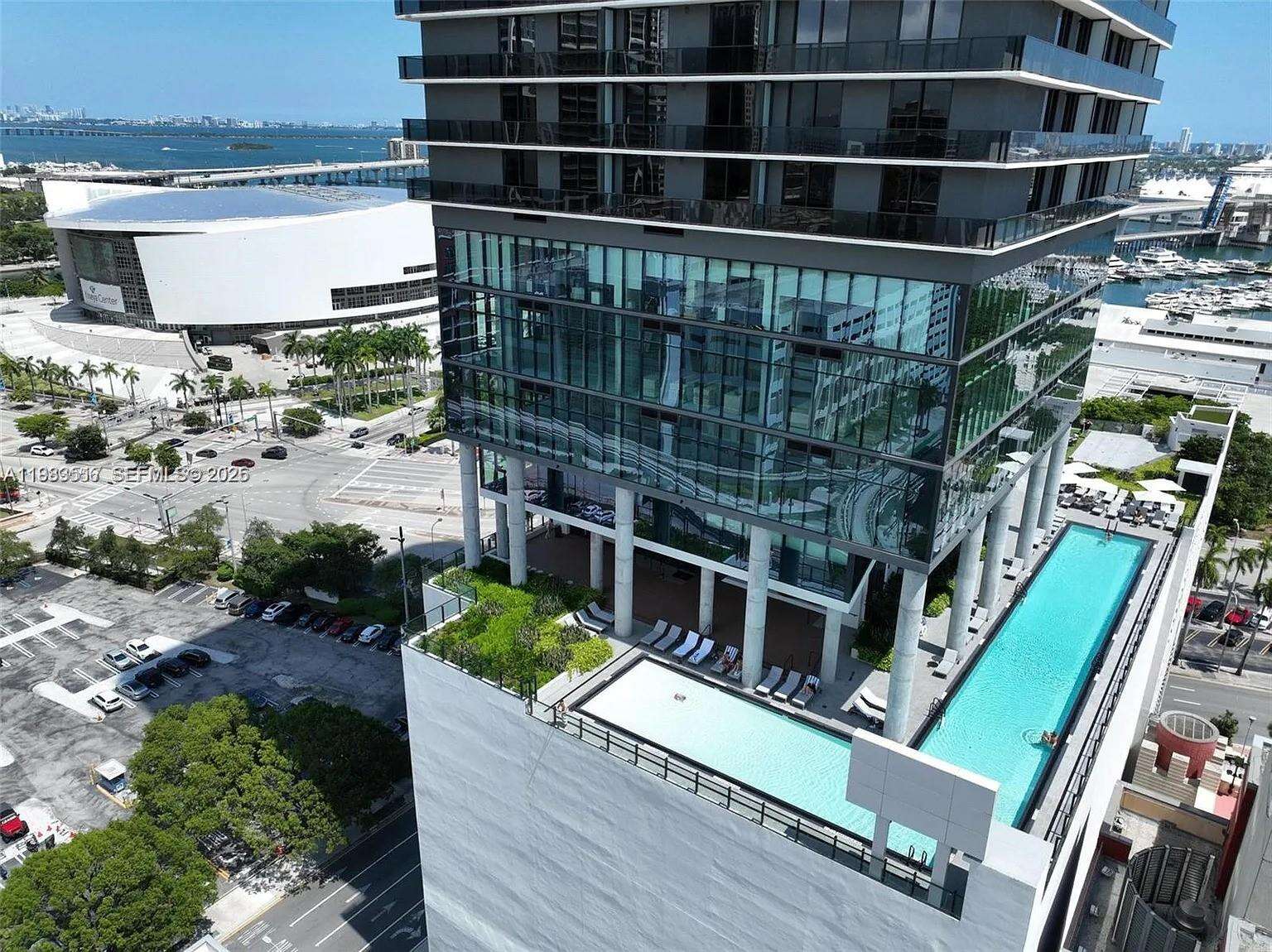 The Elser at 398 5 St, Miami, FL 33132 - For Rent photo 2