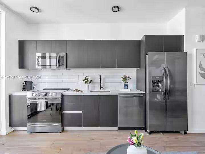 The Elser at 398 5 St, Miami, FL 33132 - For Rent photo 4