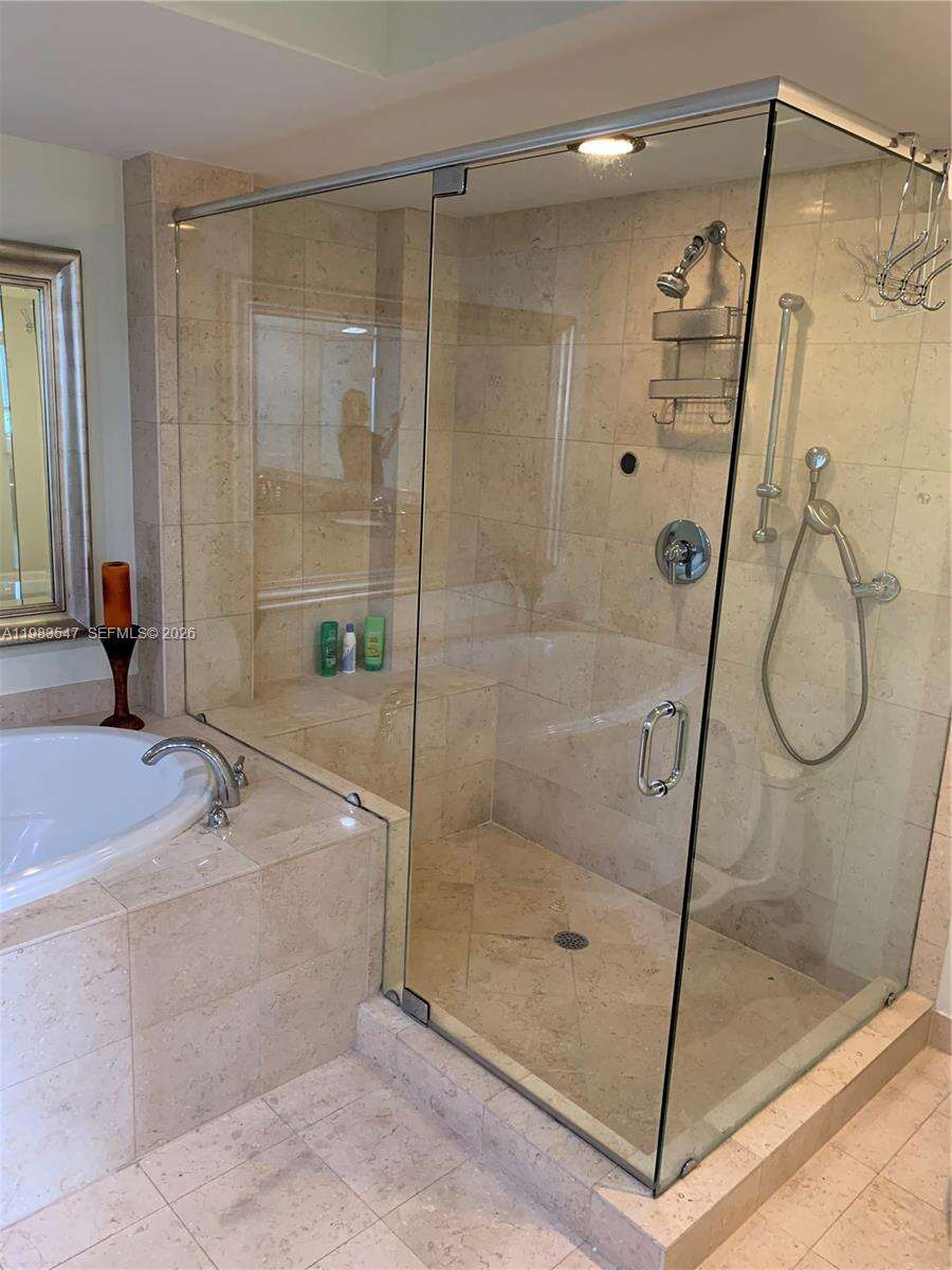 The Beach Club Two at 1830 Ocean Dr, Hallandale Beach, FL 33009 - For Rent photo 15