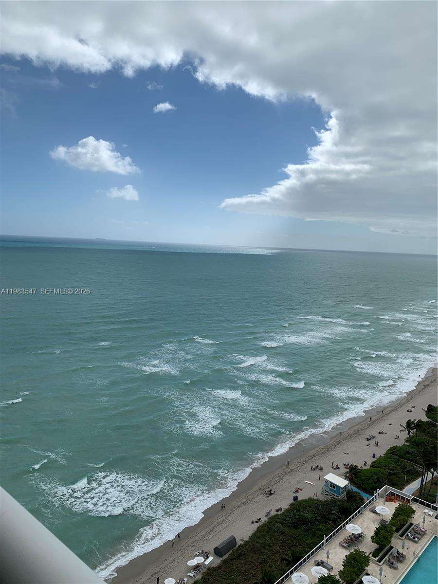 The Beach Club Two at 1830 Ocean Dr, Hallandale Beach, FL 33009 - For Rent photo 18