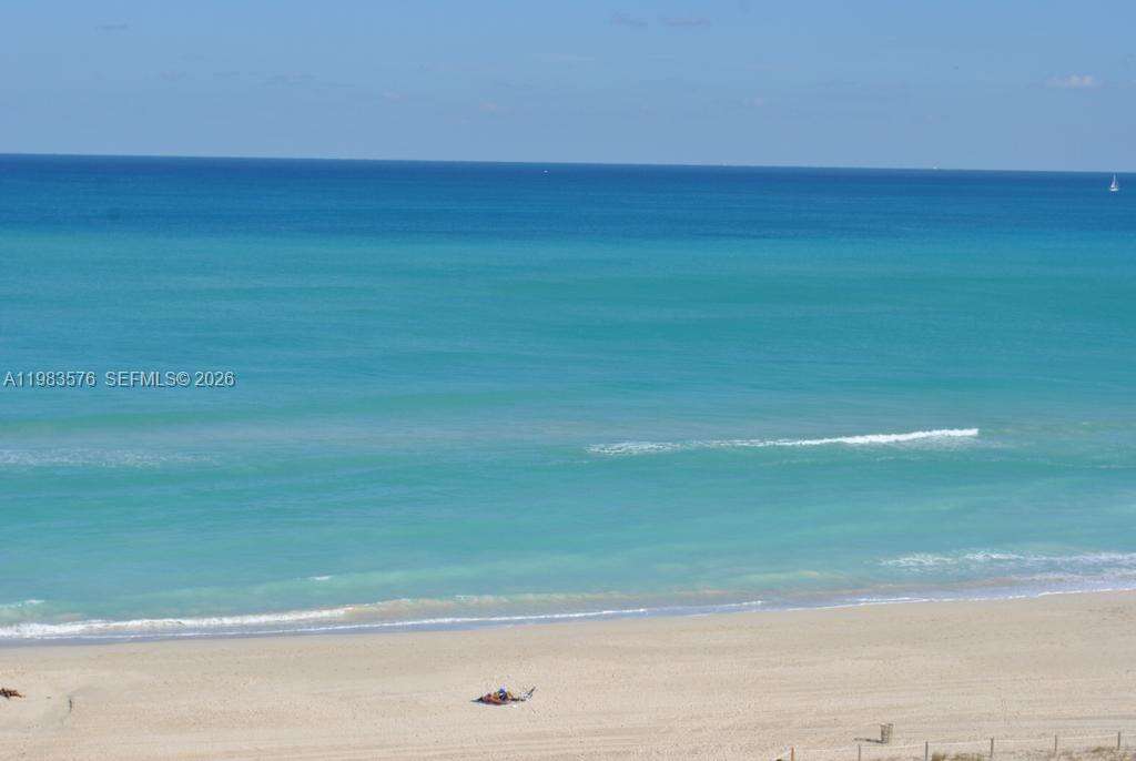 Maison Grande at 6039 Collins Ave, Miami Beach, FL 33140 - For Rent photo 1