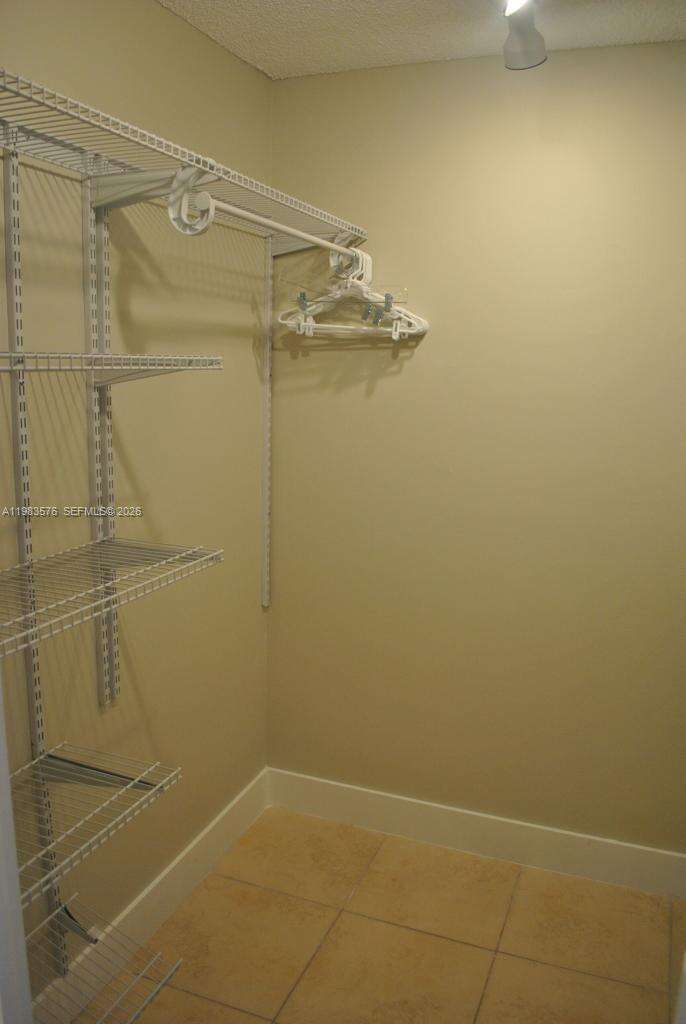 Maison Grande at 6039 Collins Ave, Miami Beach, FL 33140 - For Rent photo 13