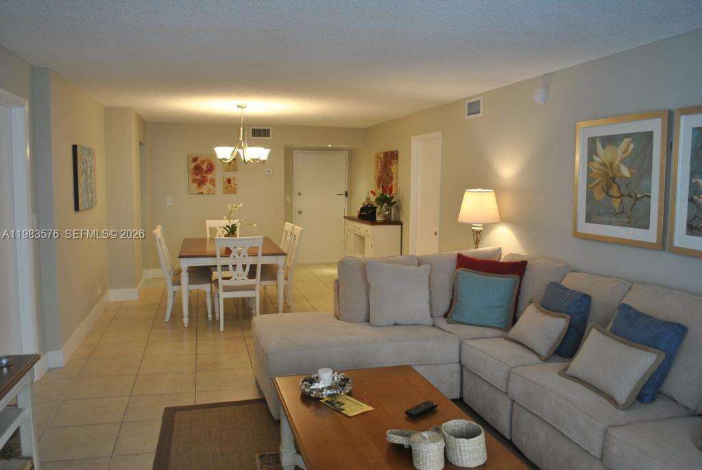 Maison Grande at 6039 Collins Ave, Miami Beach, FL 33140 - For Rent photo 5
