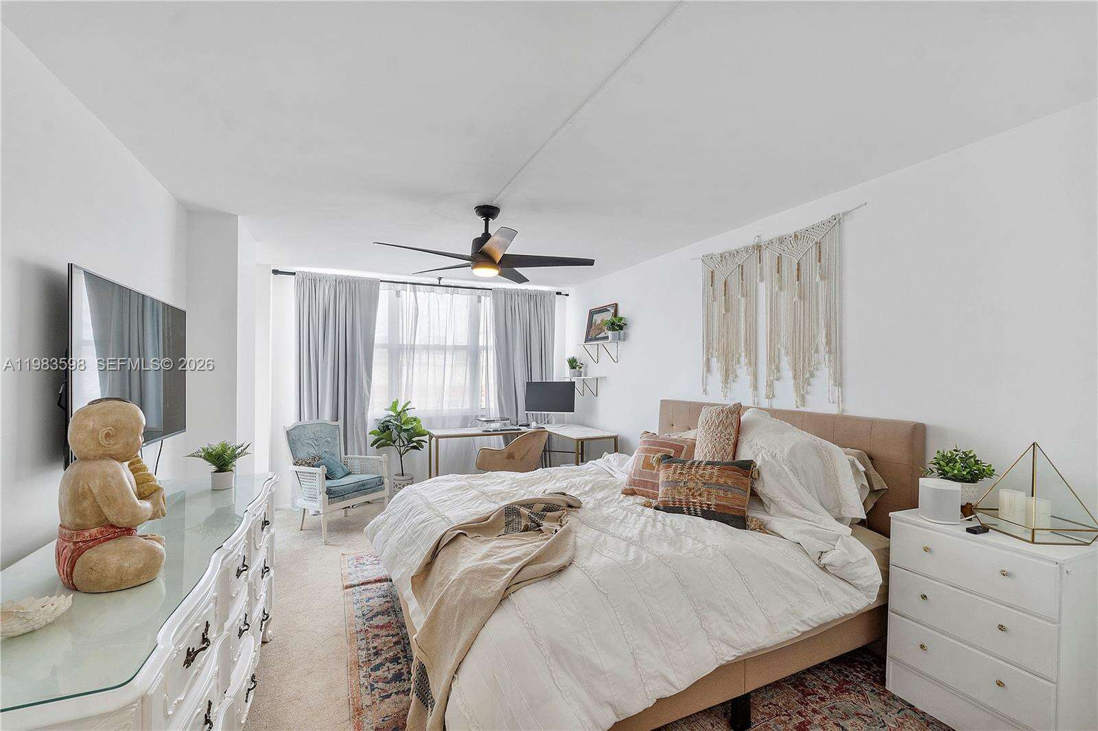 Maison Grande at 6039 Collins Ave, Miami Beach, FL 33140 - For Rent photo 13