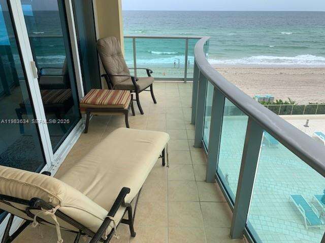 The Wave at 2501 Ocean Dr, Hollywood, FL 33019 - For Rent photo 20
