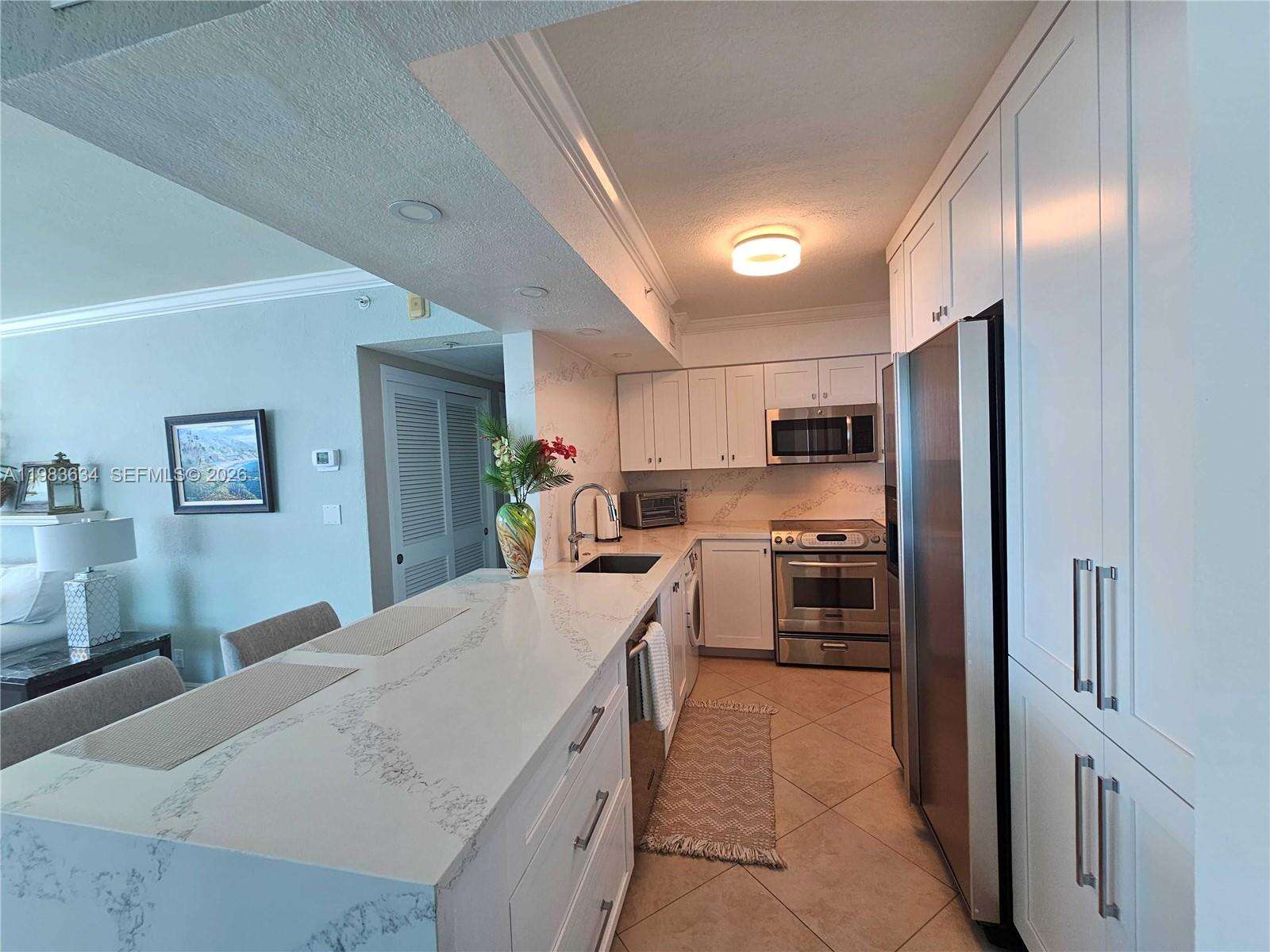 The Wave at 2501 Ocean Dr, Hollywood, FL 33019 - For Rent photo 7