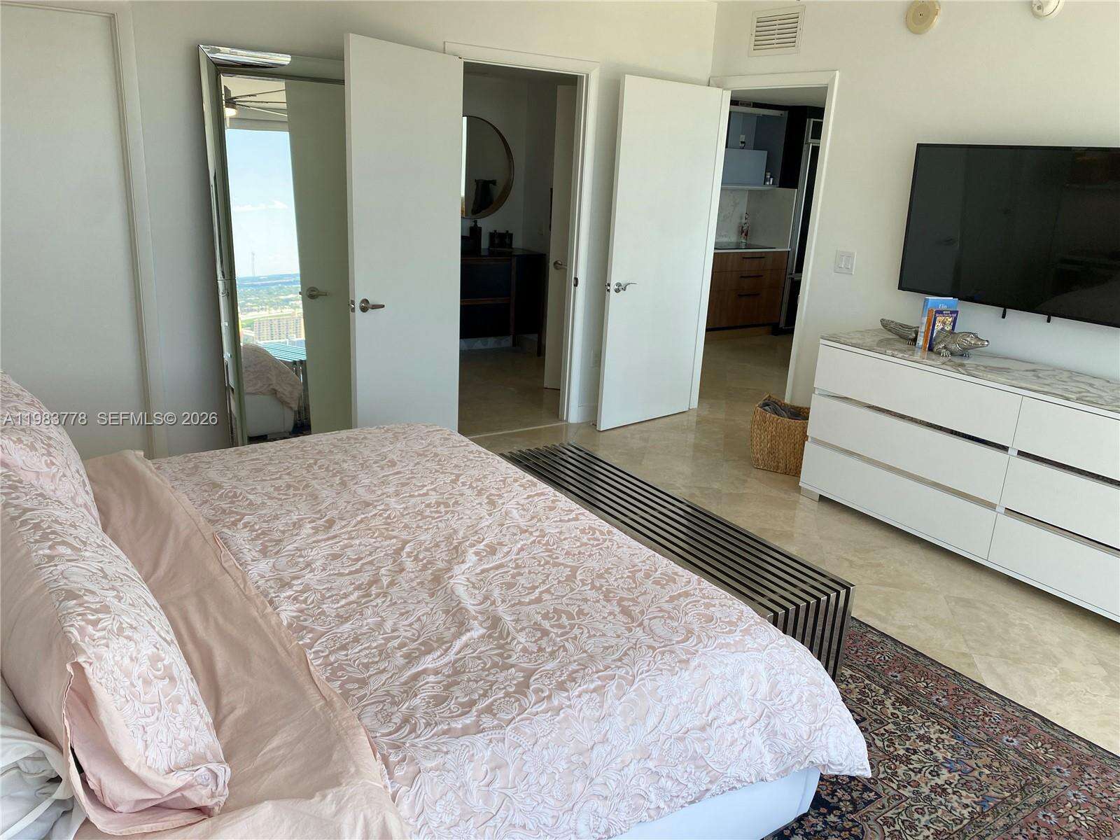 The Beach Club Two at 1830 Ocean Dr, Hallandale Beach, FL 33009 - For Rent photo 3