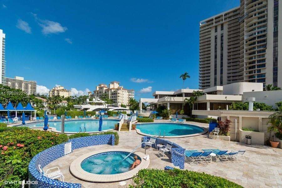 Turnberry Isle at 19707 Turnberry Way, Aventura, FL 33180 - For Rent photo 16