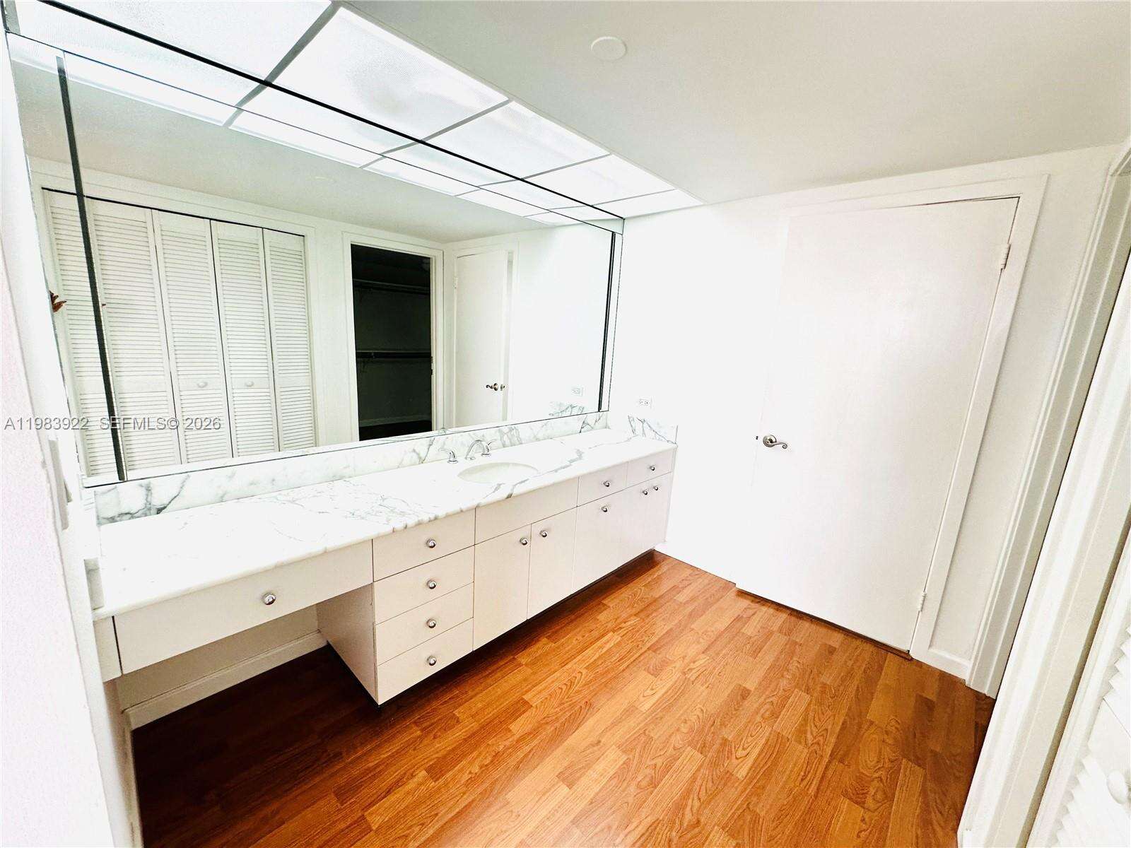 Turnberry Isle at 19707 Turnberry Way, Aventura, FL 33180 - For Rent photo 7