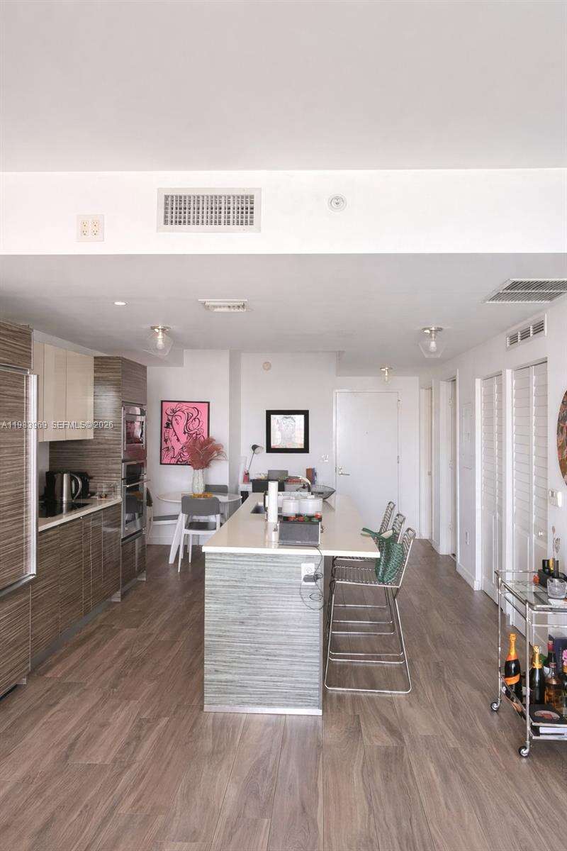 Icon Bay at 460 28 St, Miami, FL 33137 - For Rent photo 4