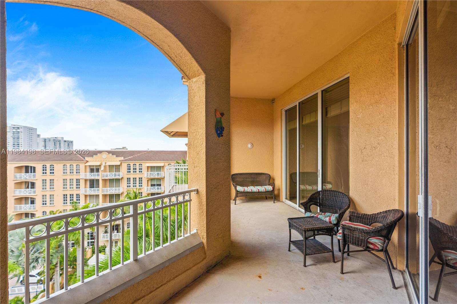 Alaqua at 3001 185 St, Aventura, FL 33180 - For Rent photo 16