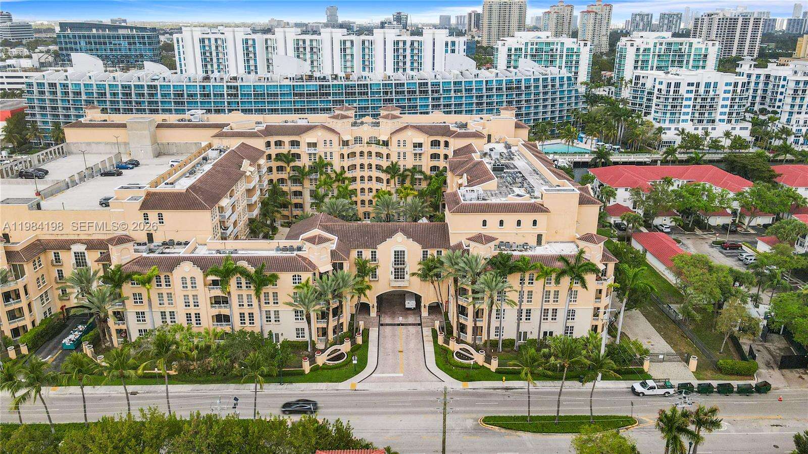 Alaqua at 3001 185 St, Aventura, FL 33180 - For Rent photo 66