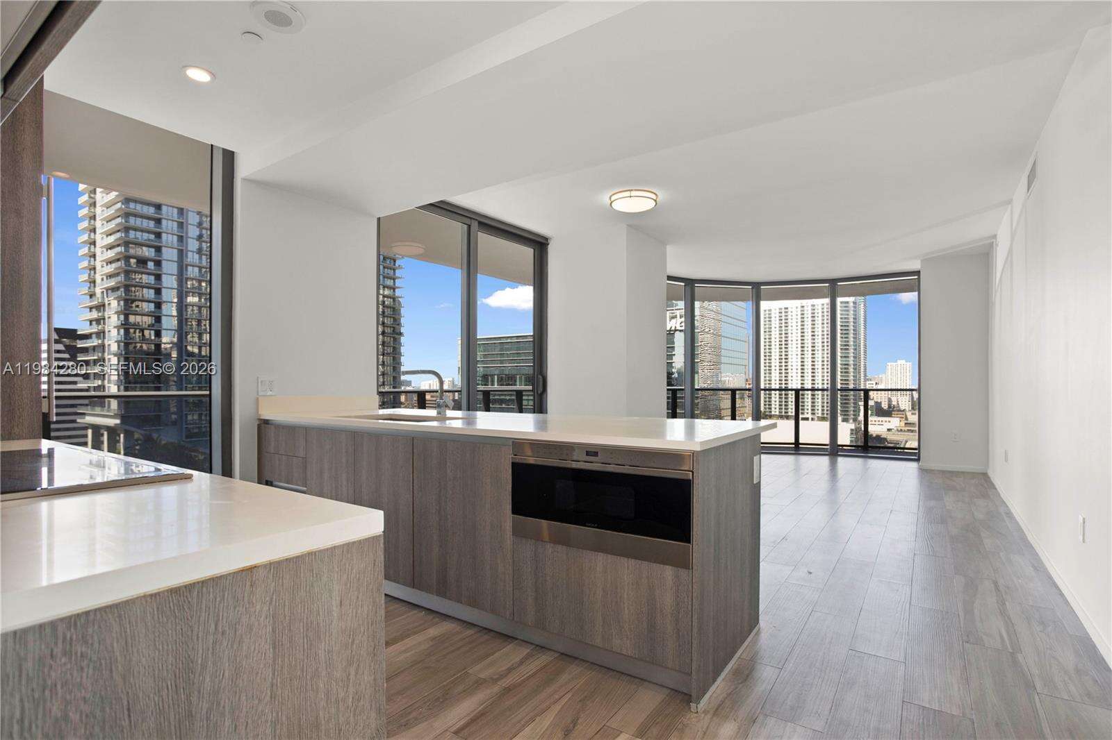 Sls Lux at Miami, FL 33130 - For Rent photo 3