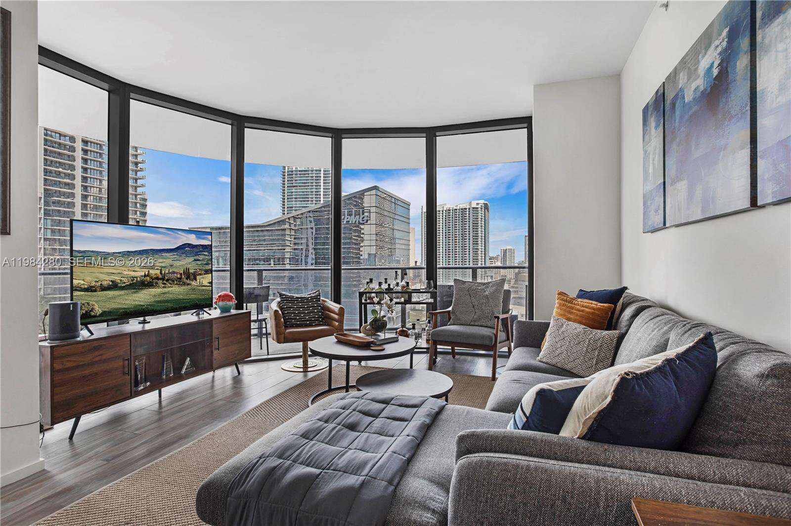 Sls Lux at Miami, FL 33130 - For Rent photo 9