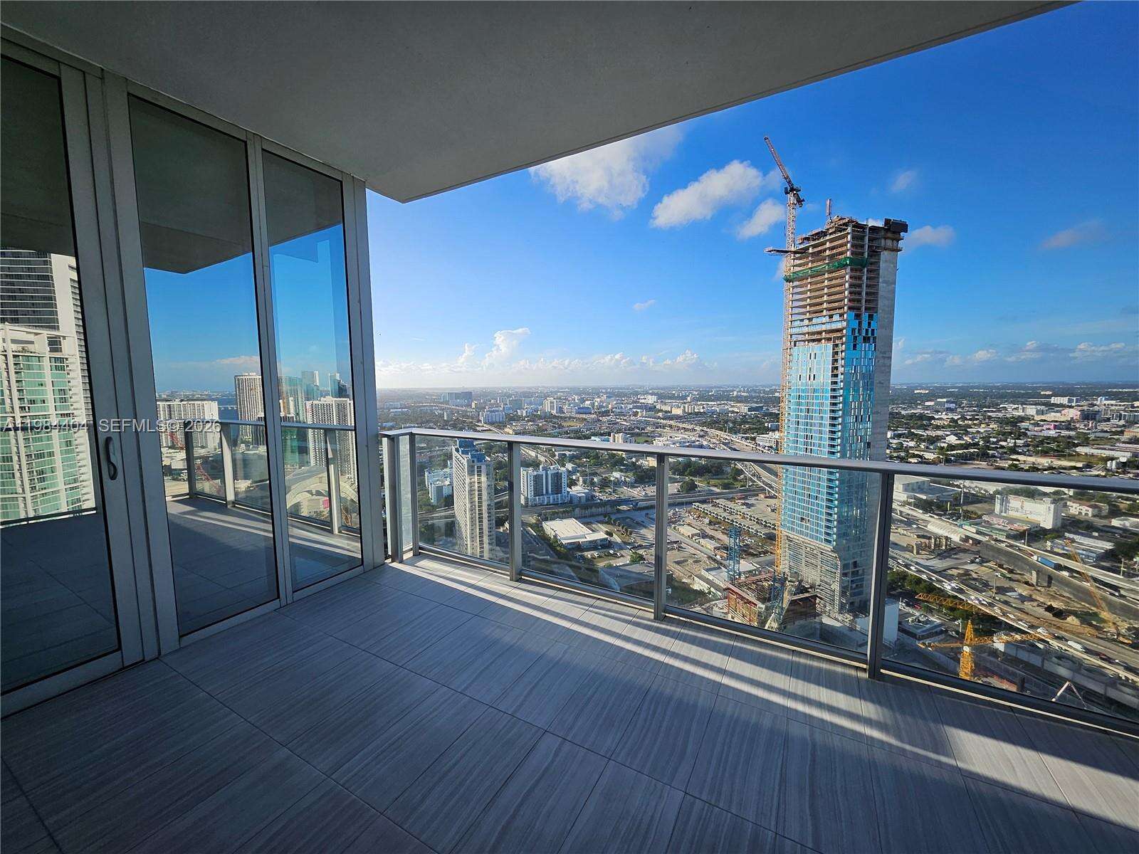 Paramount Miami Worldcenter at 851 1 Ave, Miami, FL 33132 - For Rent photo 19