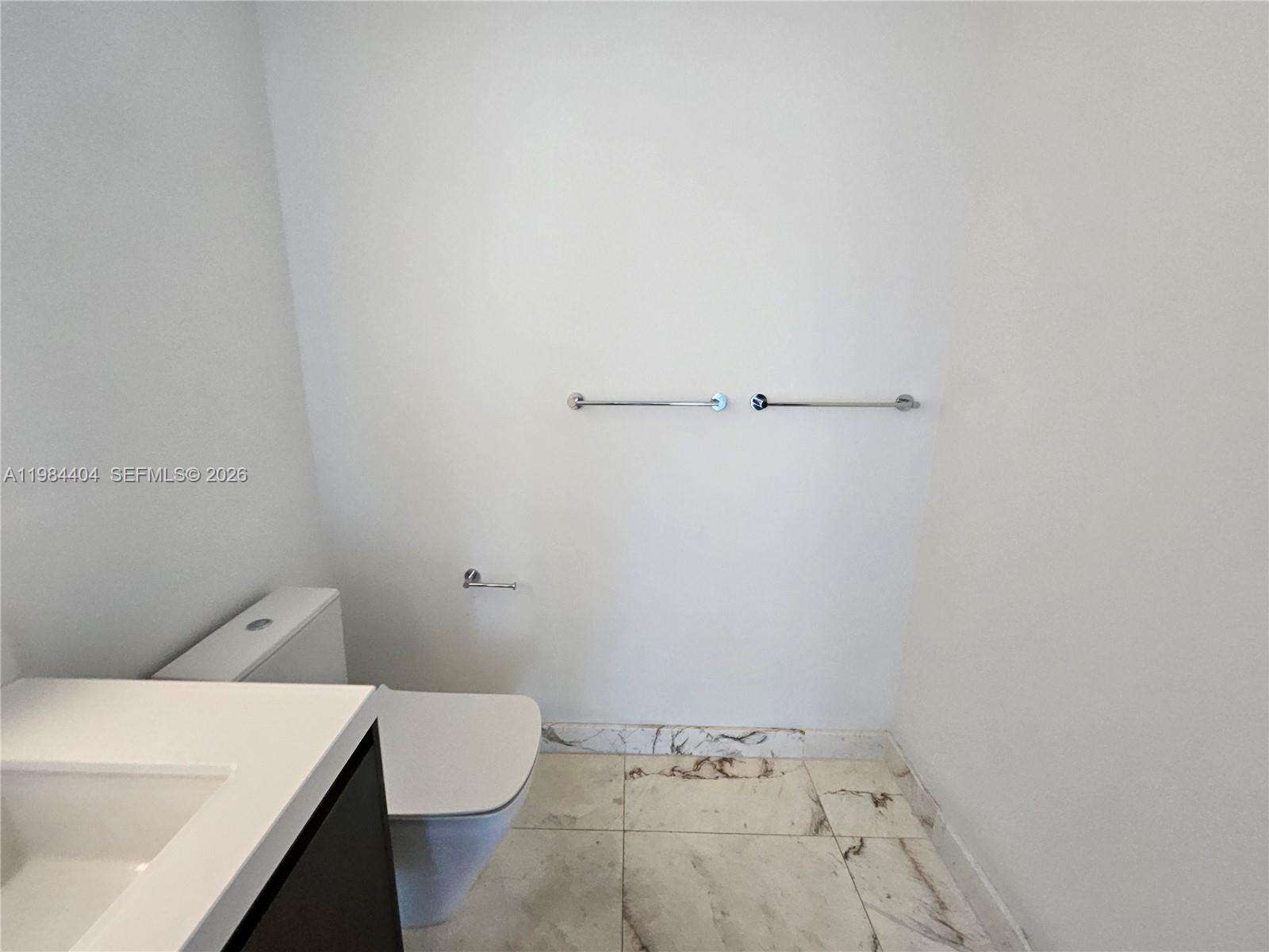 Paramount Miami Worldcenter at 851 1 Ave, Miami, FL 33132 - For Rent photo 32