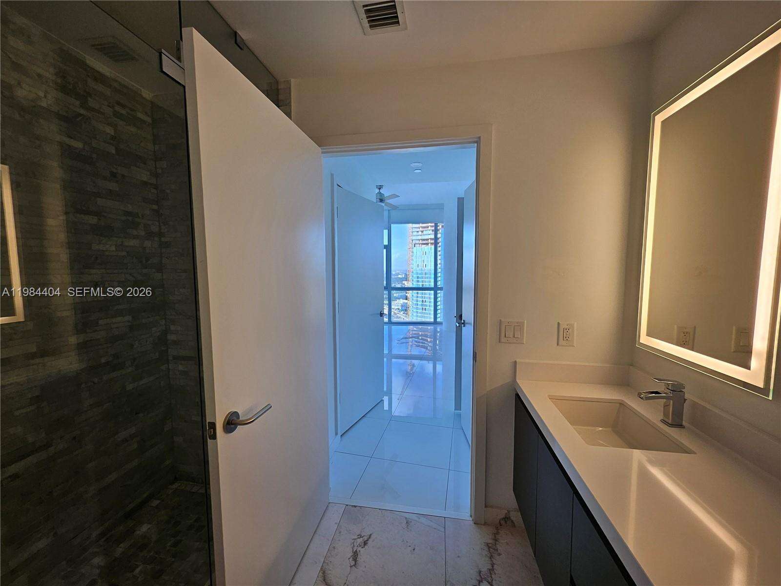 Paramount Miami Worldcenter at 851 1 Ave, Miami, FL 33132 - For Rent photo 34