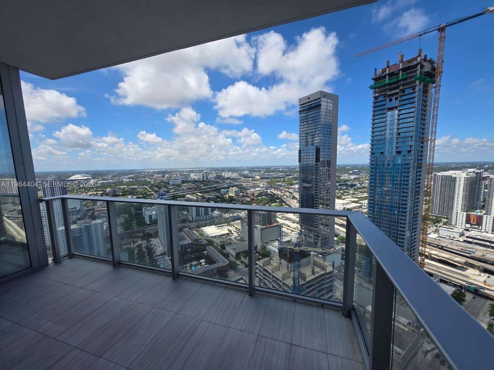 Paramount Miami Worldcenter at 851 1 Ave, Miami, FL 33132 - For Rent photo 40