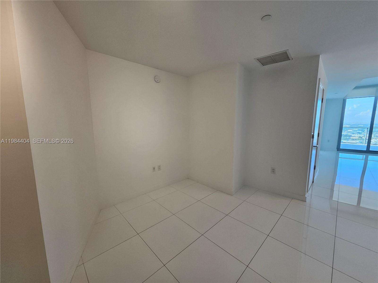 Paramount Miami Worldcenter at 851 1 Ave, Miami, FL 33132 - For Rent photo 10