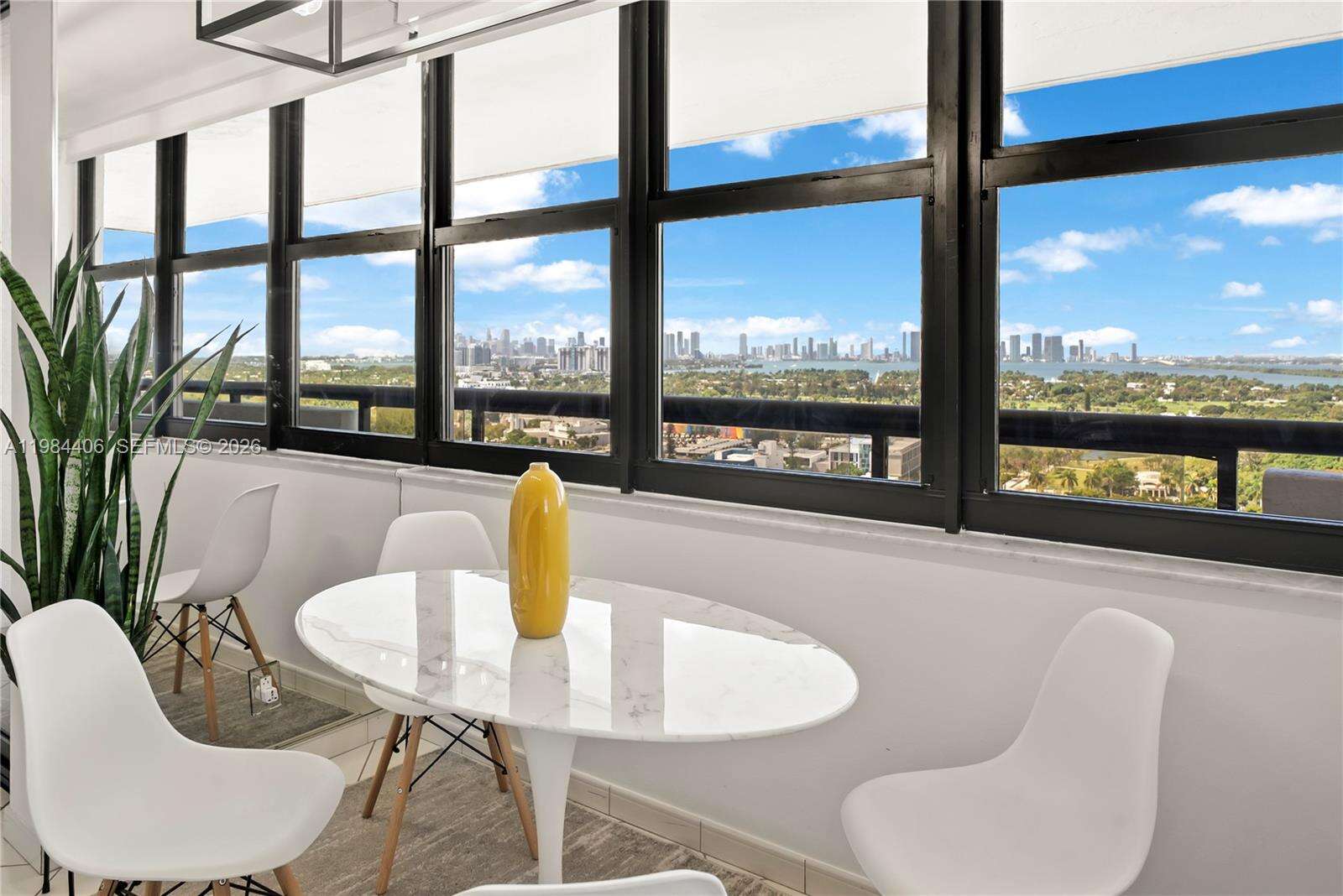 Club Atlantis at 2555 Collins Ave, Miami Beach, FL 33140 - For Rent photo 20