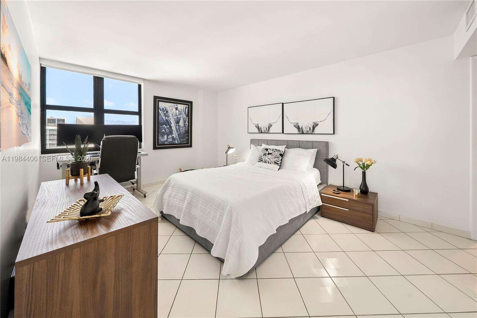 Club Atlantis at 2555 Collins Ave, Miami Beach, FL 33140 - For Rent photo 22