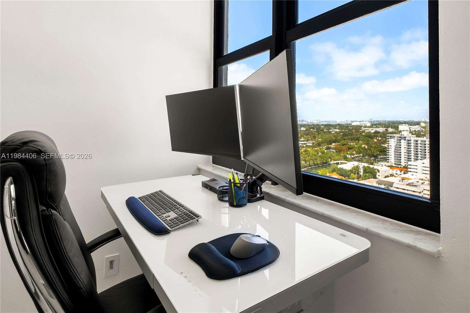 Club Atlantis at 2555 Collins Ave, Miami Beach, FL 33140 - For Rent photo 25