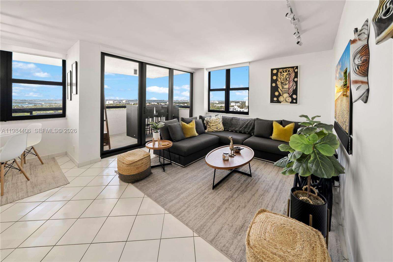 Club Atlantis at 2555 Collins Ave, Miami Beach, FL 33140 - For Rent photo 5