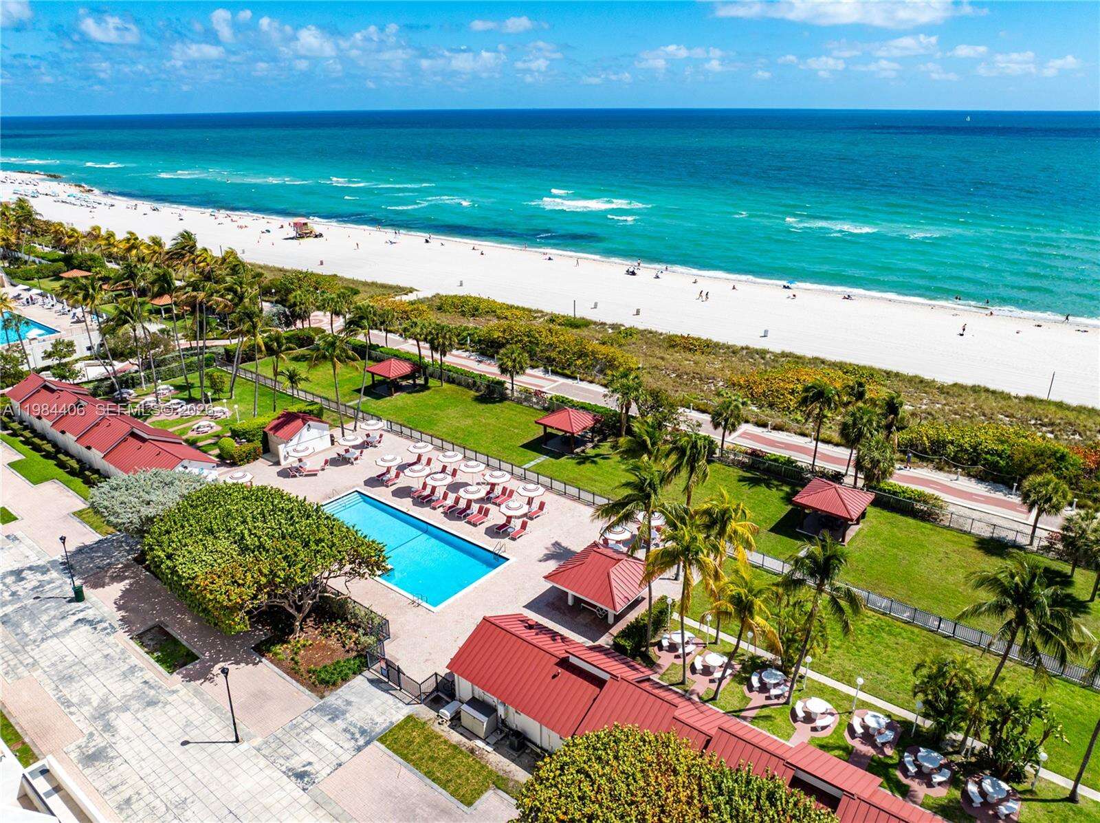 Club Atlantis at 2555 Collins Ave, Miami Beach, FL 33140 - For Rent photo 54