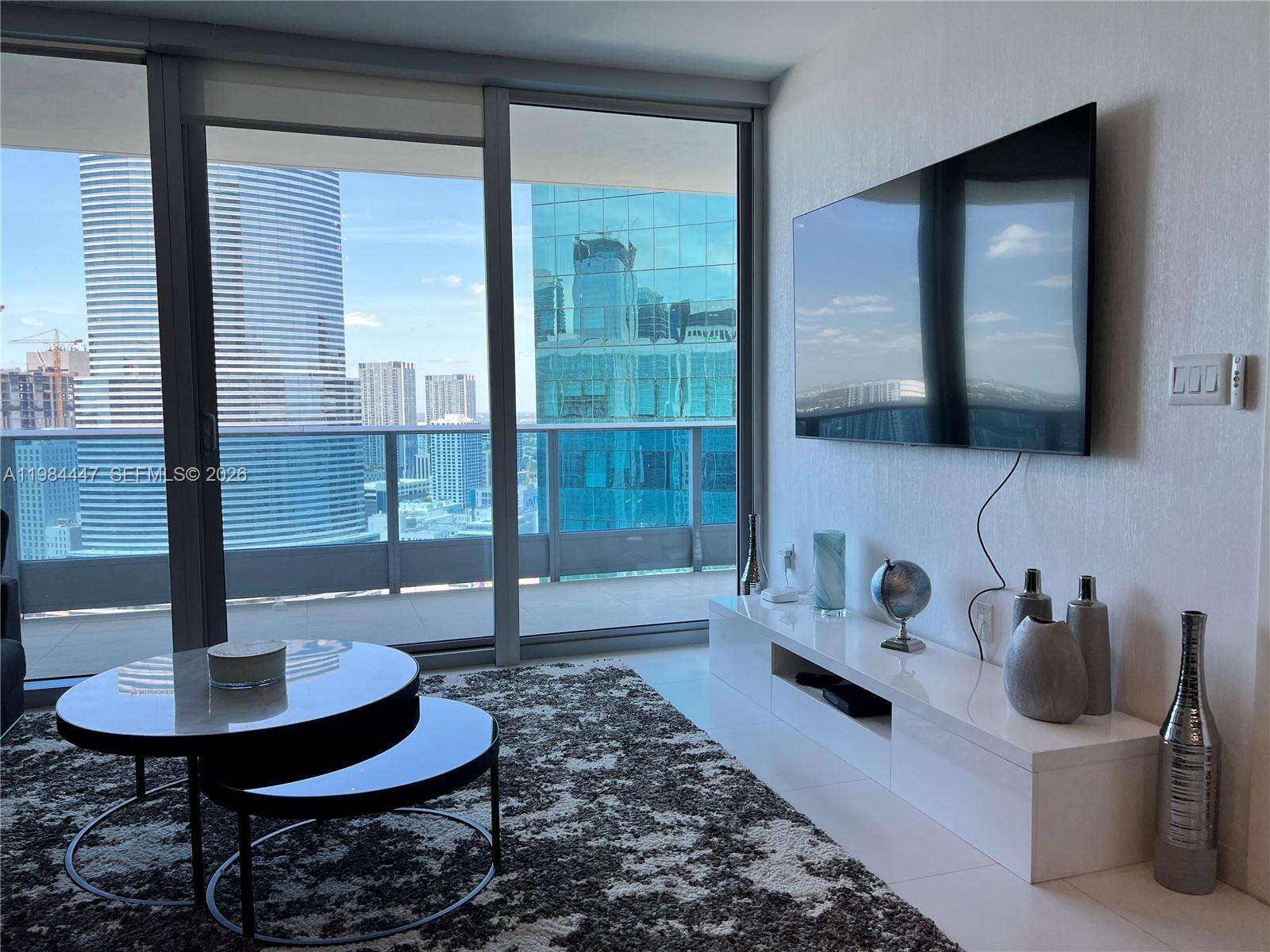 Epic Residences at 200 Biscayne Blvd Way, Miami, FL 33131 - For Rent photo 12