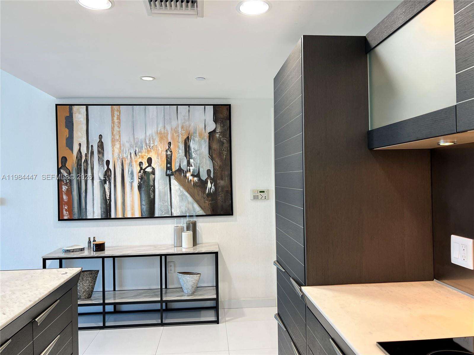 Epic Residences at 200 Biscayne Blvd Way, Miami, FL 33131 - For Rent photo 7