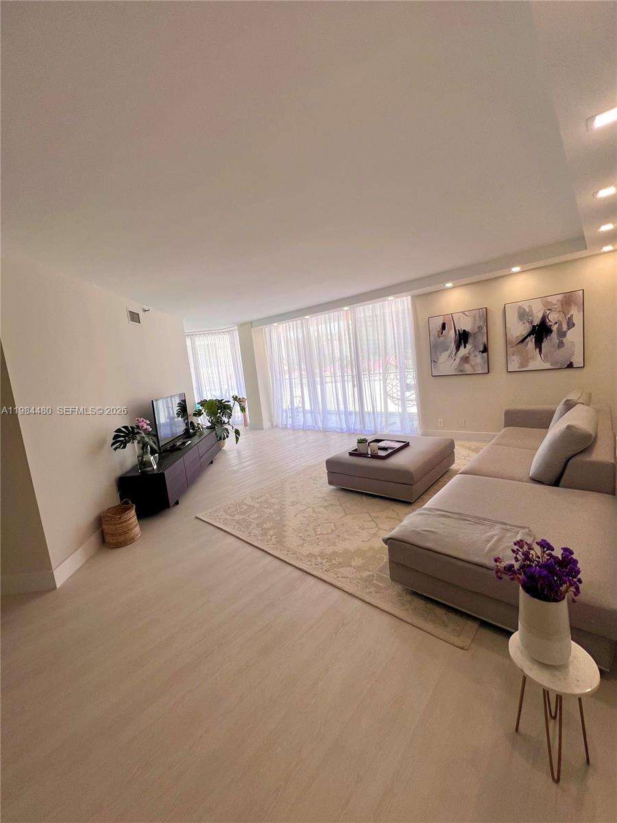 Turnberry Isle at 19707 Turnberry Way, Aventura, FL 33180 - For Rent photo 3